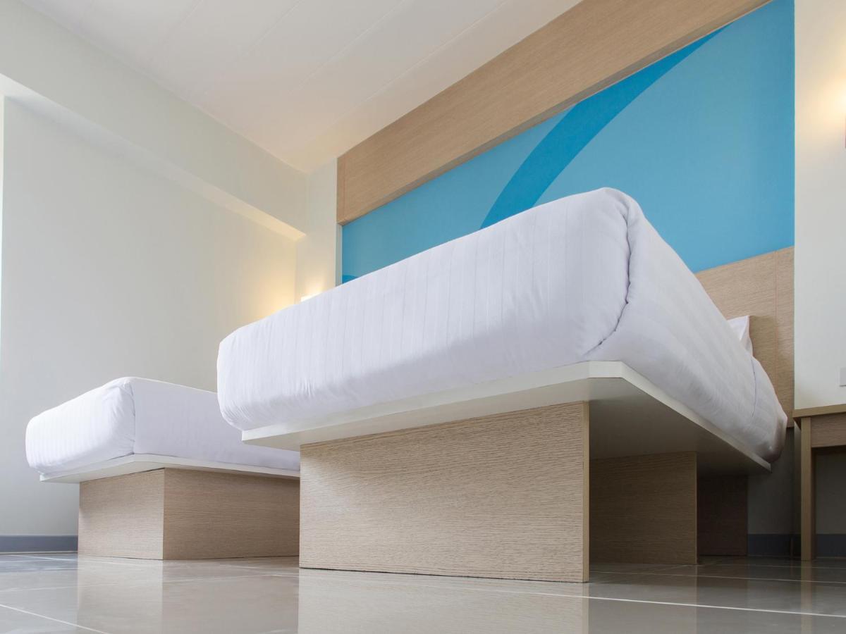 Hop Inn Phitsanulok Mittraphap Road Экстерьер фото